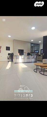 דו משפחתי, אדמית / יערית, שלומי