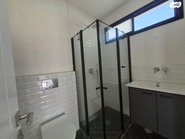 דו משפחתי, גני אילן, קרית אונו