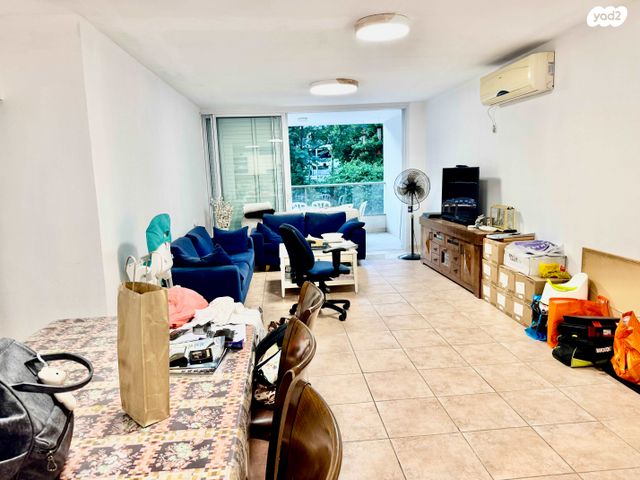 דירה, עקיבא, נווה דוד רמז, רעננה