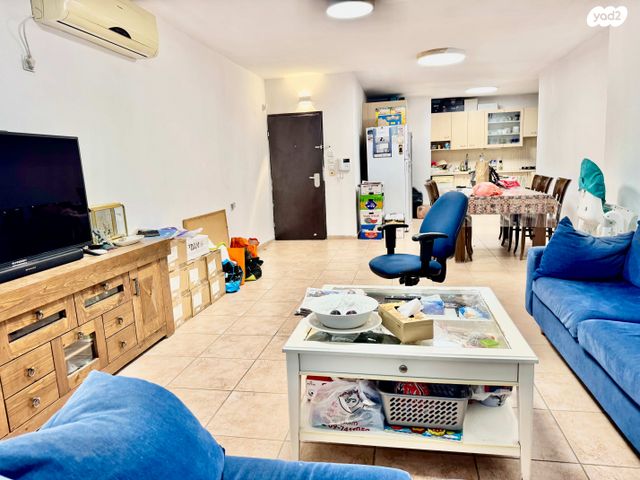 דירה, עקיבא, נווה דוד רמז, רעננה