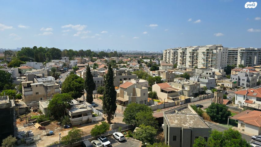 דירה, הרב שלום שבזי, רמב"ם, ראש העין