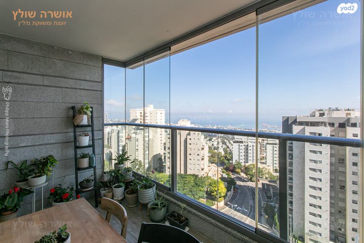 דירה, שדרות אבא חושי 151, סביוני הכרמל, חיפה