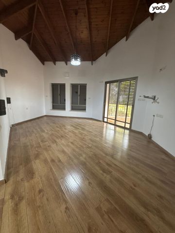 בית פרטי/ קוטג', טל אל, טל אל