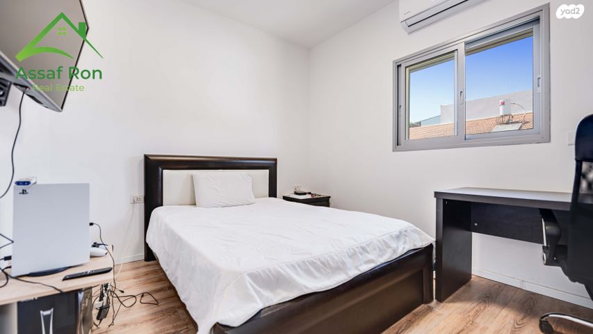 דו משפחתי, הרקפת, שיכוני המזרח, ראשון לציון