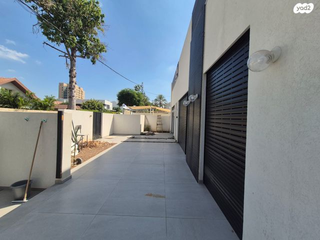 דו משפחתי, גני אילן, קרית אונו