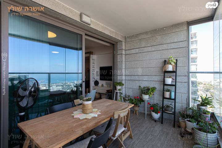 דירה, שדרות אבא חושי 151, סביוני הכרמל, חיפה