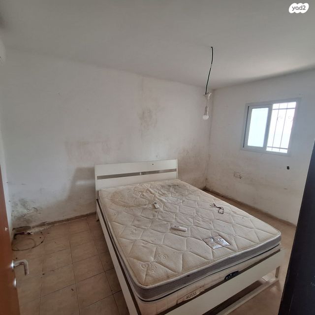 דירת גן, קרית ים