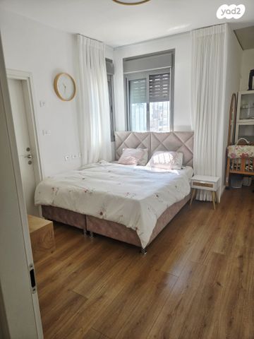 דירה, לח"י, בני ברק