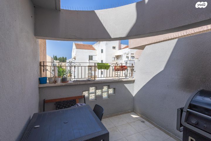 דופלקס, כפר סבא