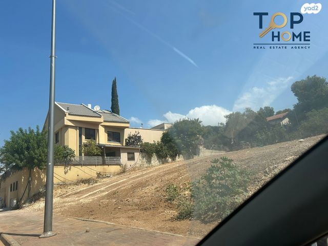 דו משפחתי, מסריק, פרדס הגדוד, נתניה