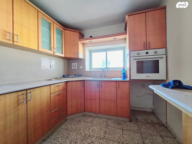 בית פרטי/ קוטג', כ"ט בנובמבר, בית אליעזר, חדרה