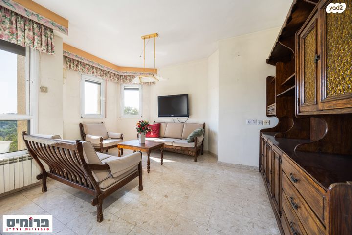 בן ציון דינור 