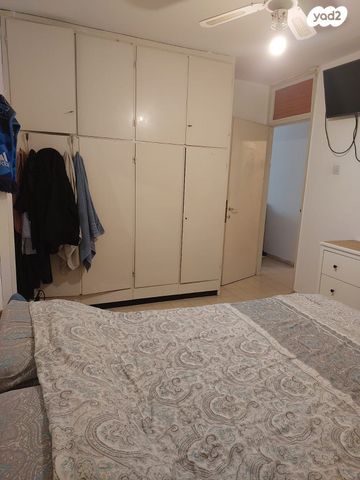 דירה, יצחק רגר 141, שכונה ד', באר שבע