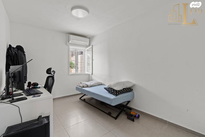 דירה, לח"י, רחובות