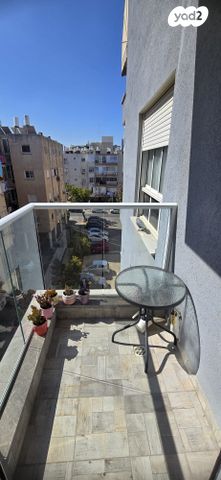 דירה, פנקס 26, לב העיר, בת ים