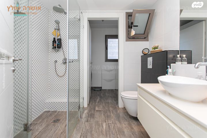 דירה, שדרות אבא חושי 151, סביוני הכרמל, חיפה