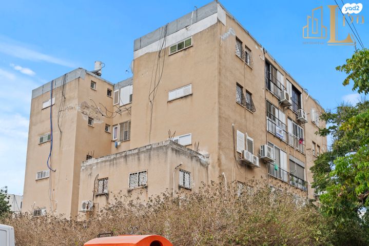 דירה, לח"י, רחובות