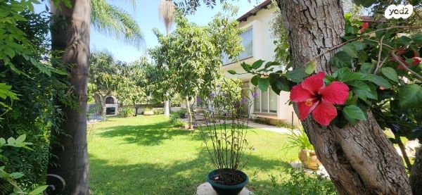 בית פרטי/ קוטג', אורנית