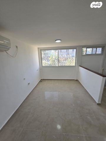 שמעון בר גיורא 20