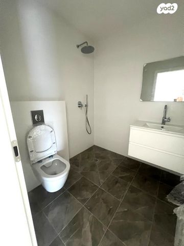 דירה, דרך שלמה 47, פלורנטין, תל אביב יפו