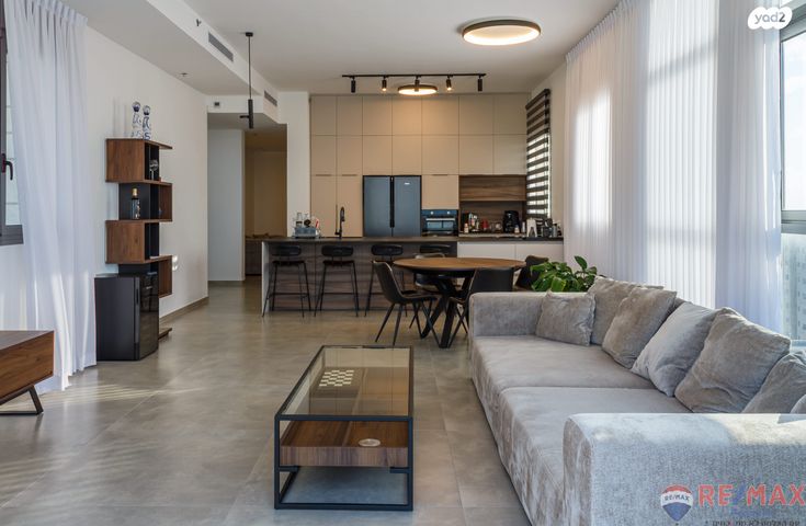 גג/ פנטהאוז, שדרות קדש 12, ברנע, אשקלון