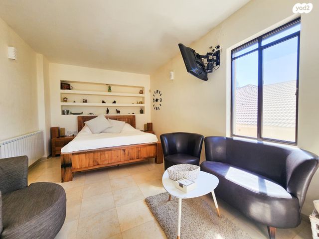 בית פרטי/ קוטג', כפר ורדים