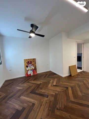 דירת גן, שדרות רוטשילד 120, לב תל אביב, לב העיר צפון, תל אביב יפו