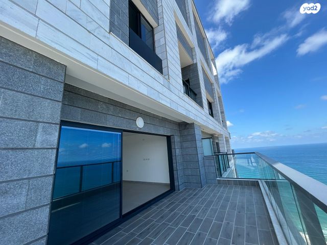 גג/ פנטהאוז, סוקולוב, רוטשילד עצמאות, בת ים