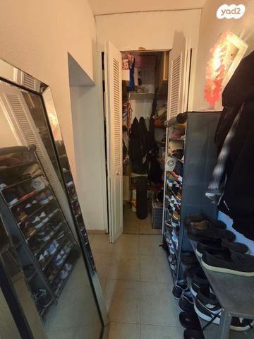 דירה, משה שרת 14, לב העיר, בת ים