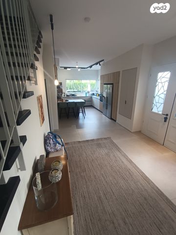 בית פרטי/ קוטג', קדימה צורן