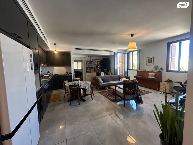 דירה, עג'מי, גבעת העליה, תל אביב יפו