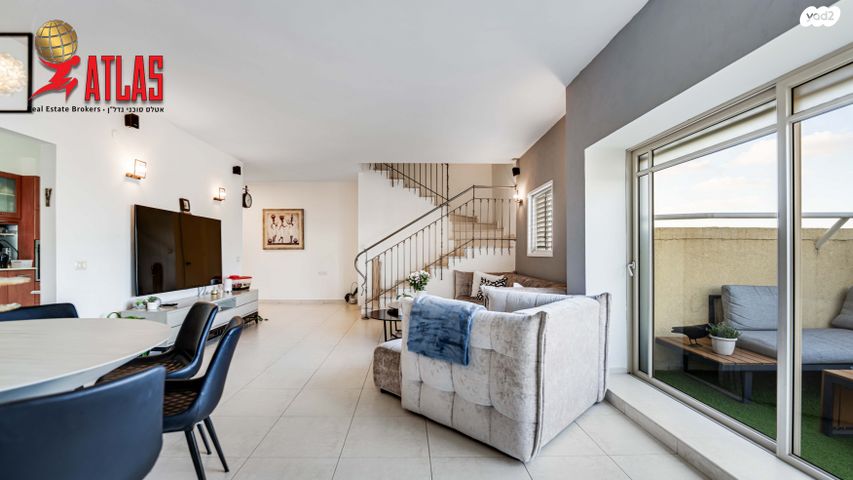 דופלקס, הרב לנדרס 3, רמת עמידר, רמת גן