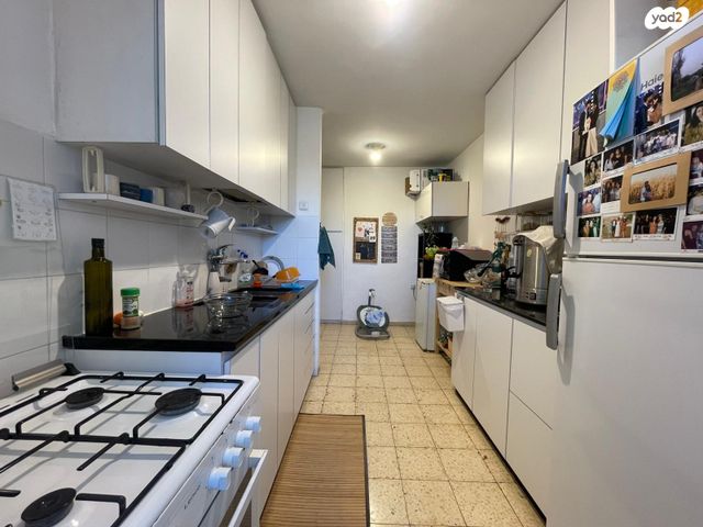 דירה, המושבה היוונית, ירושלים