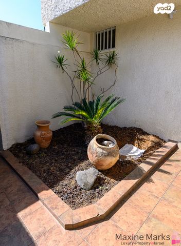 דו משפחתי, הנורית, רמת פולג, נתניה