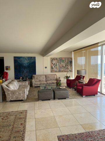 גג/ פנטהאוז, הבעש"ט, מרכז, הרצליה