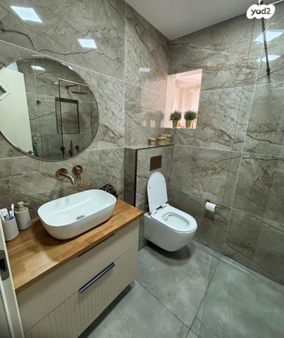 דירה, כרמיאל