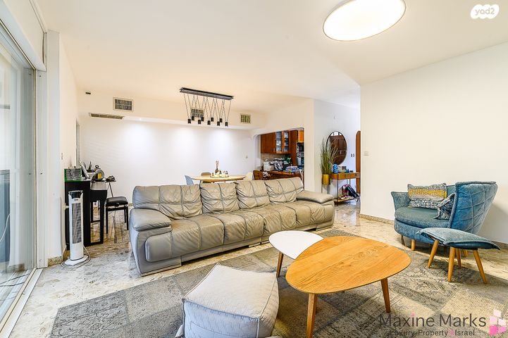 דו משפחתי, הנורית, רמת פולג, נתניה