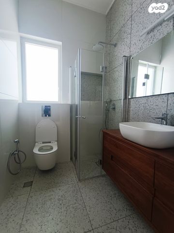 בית פרטי/ קוטג', קדימה צורן