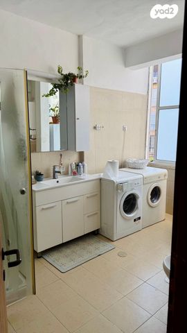 דירה, שדרות ירושלים 93, מרום נווה, רמת יצחק, רמת גן