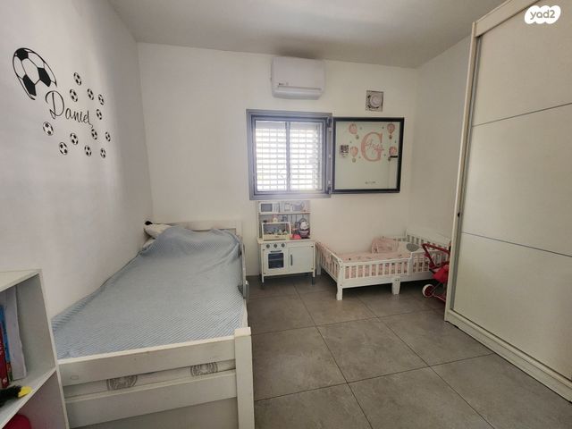 דירה, סנסן, צור הדסה