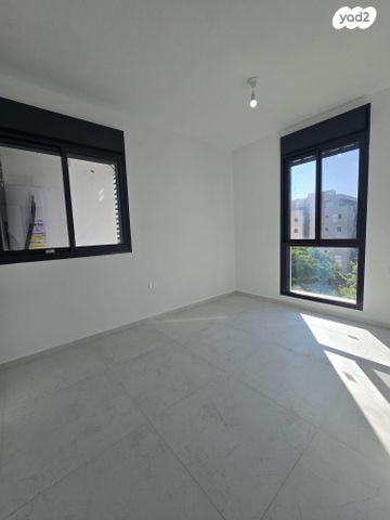 דירה, קרית ויצמן, רעננה