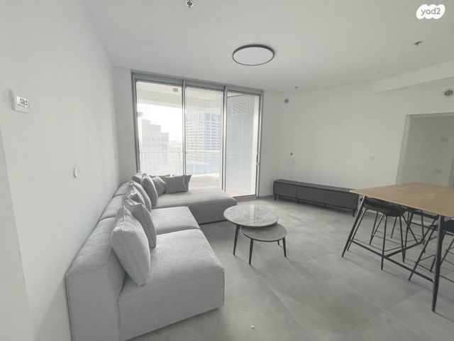 גרציאני יצחק 