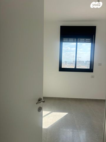 דירה, חיטה, הבוסתנים, שדרות