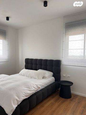 דירה, הגנים, רמת השרון