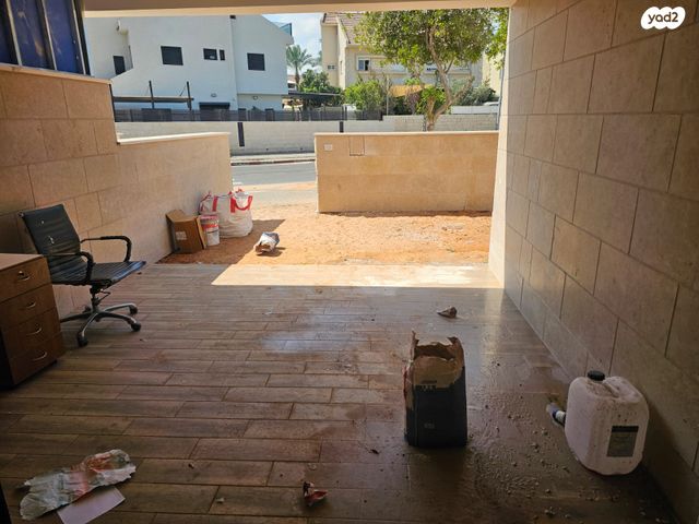 דירת גן, קרית ים