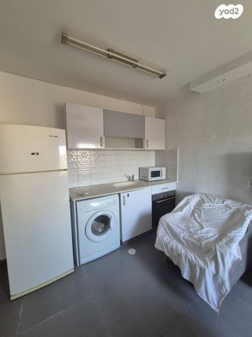 דירה, מבצע קלשון, שכונה ו', באר שבע