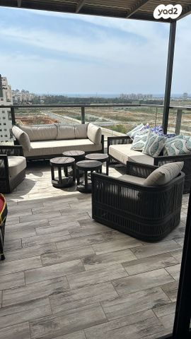 דירה, הגנים, רמת השרון