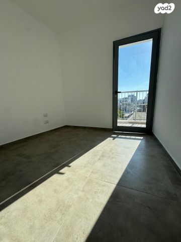 דירה, אייגר, נווה שאנן, תל אביב יפו