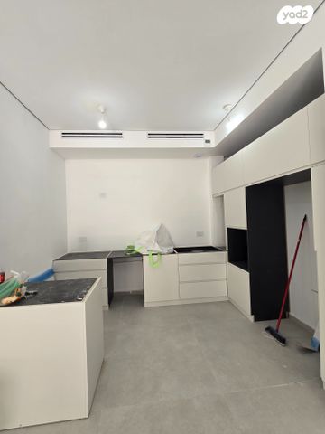 דירת גן, קרית ויצמן, רעננה