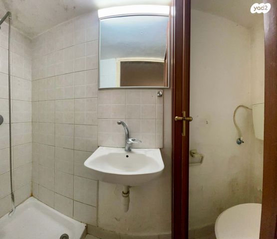 חנויות/ שטח מסחרי, הדר עליון, חיפה